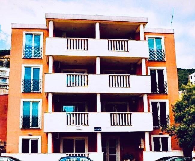 Apartments Chanel Budva Exterior photo